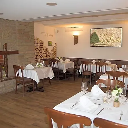 Penzion Landgasthof-hotel Zur Linde Großenlüder