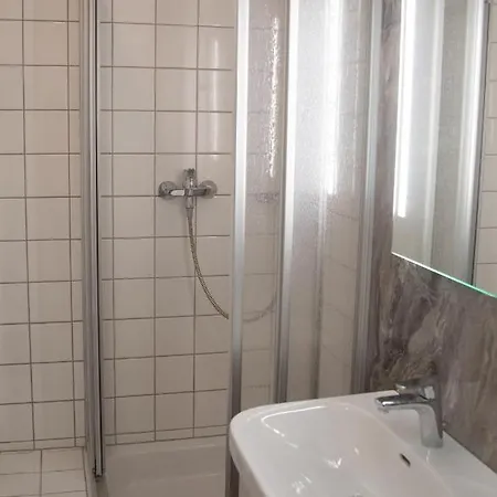 Penzion Landgasthof-hotel Zur Linde Großenlüder