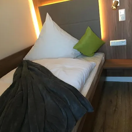 Zajazd Landgasthof-hotel Zur Linde